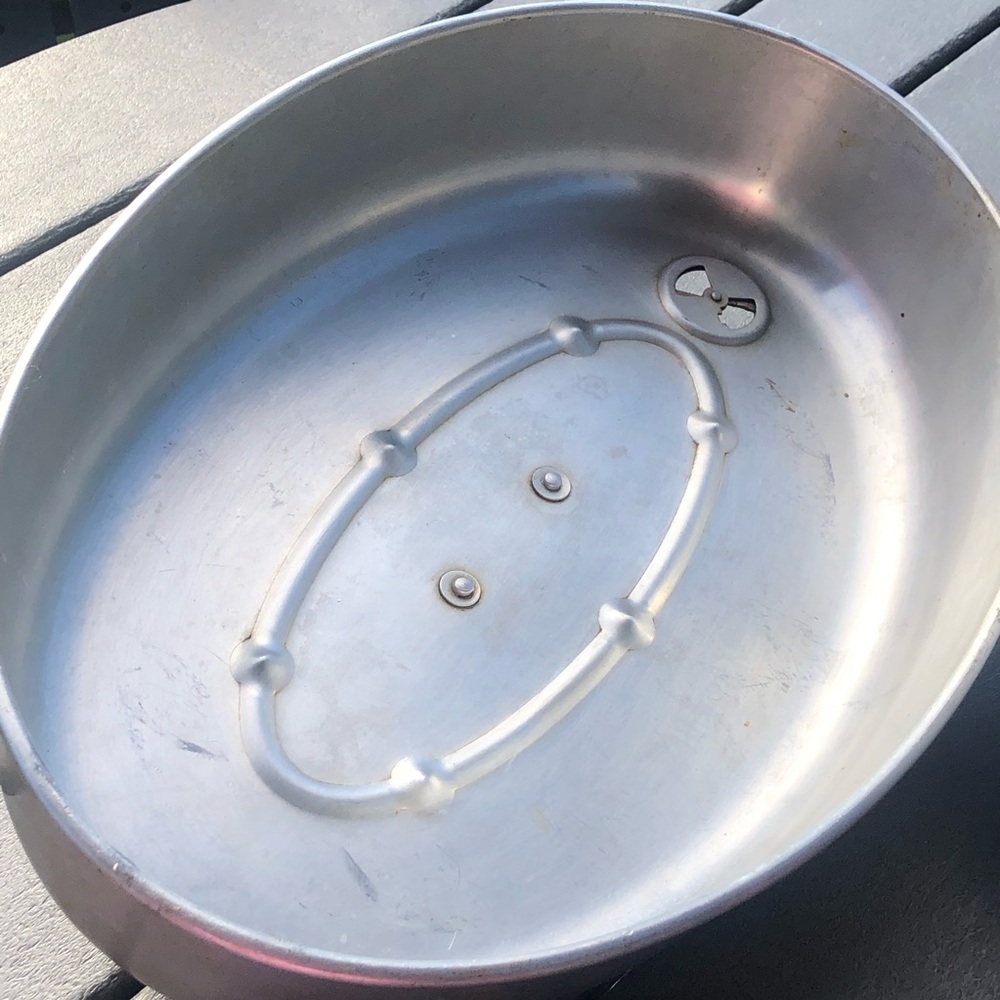 1960’s vintage Wearever aluminum Roaster with Lid - Silver - Picture 5 of 12